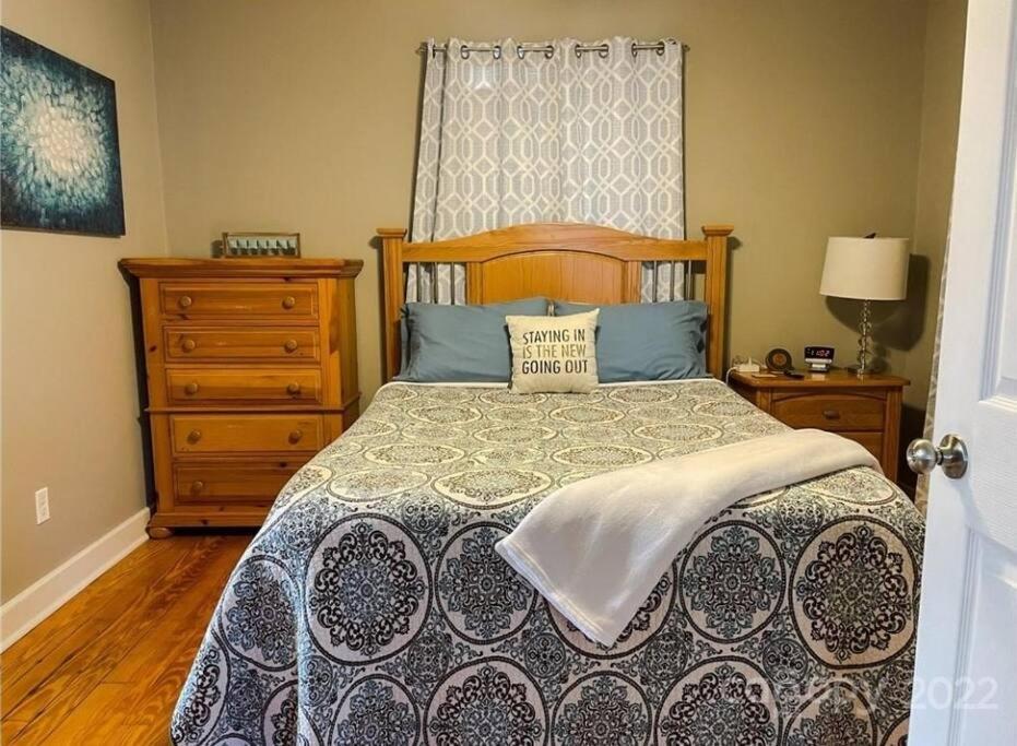 Charming Cottage In Morganton With Ample Parking Zewnętrze zdjęcie